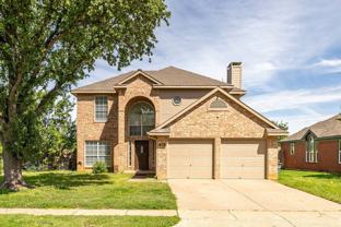 344 Parkview Dr - Photo 1 of 1