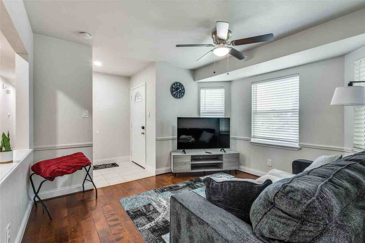 4520 Inman Dr - Photo 7 of 25