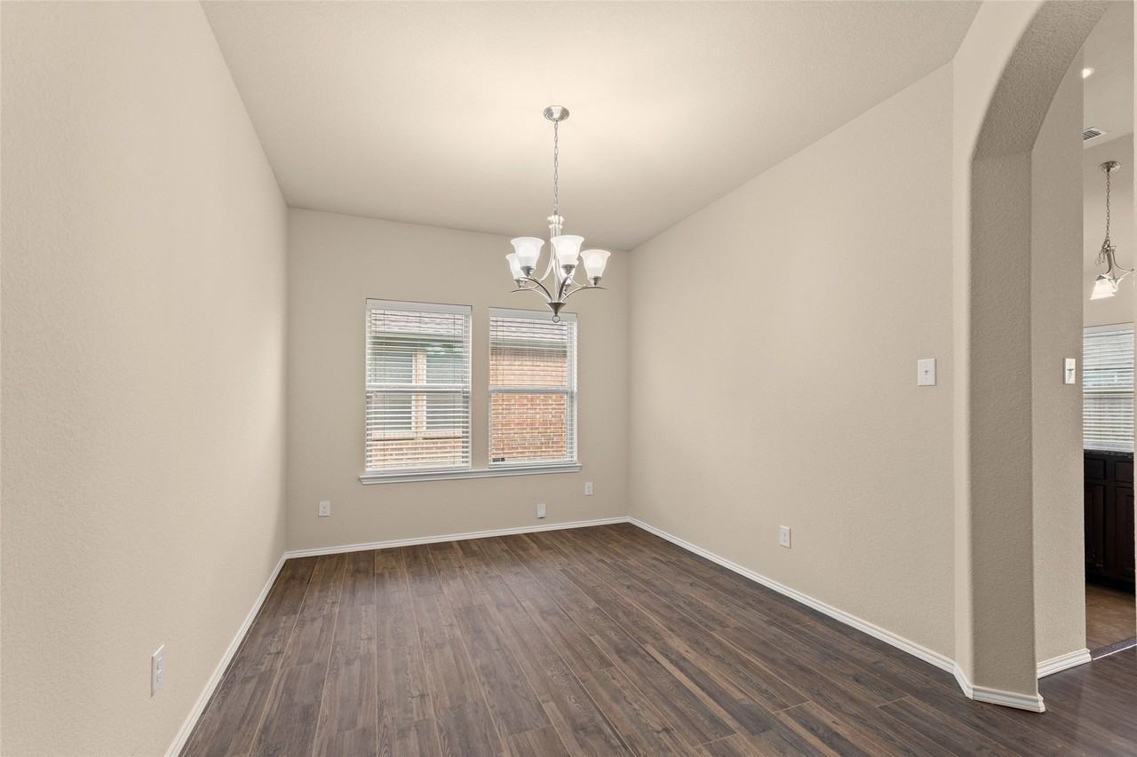 2329 Scott Creek Dr - Photo 4 of 20