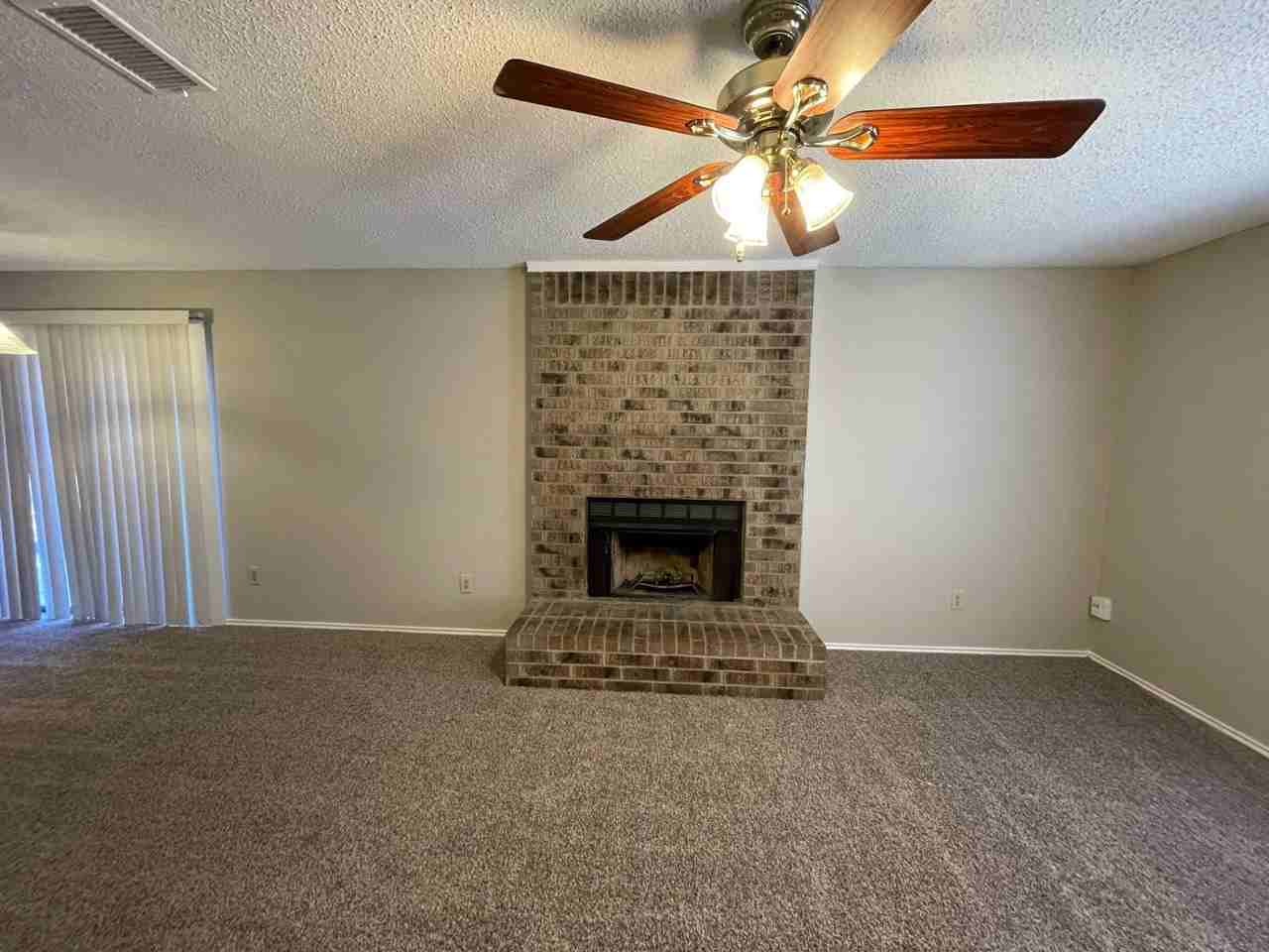 5601 Hearthwood Ct - Photo 2 of 11