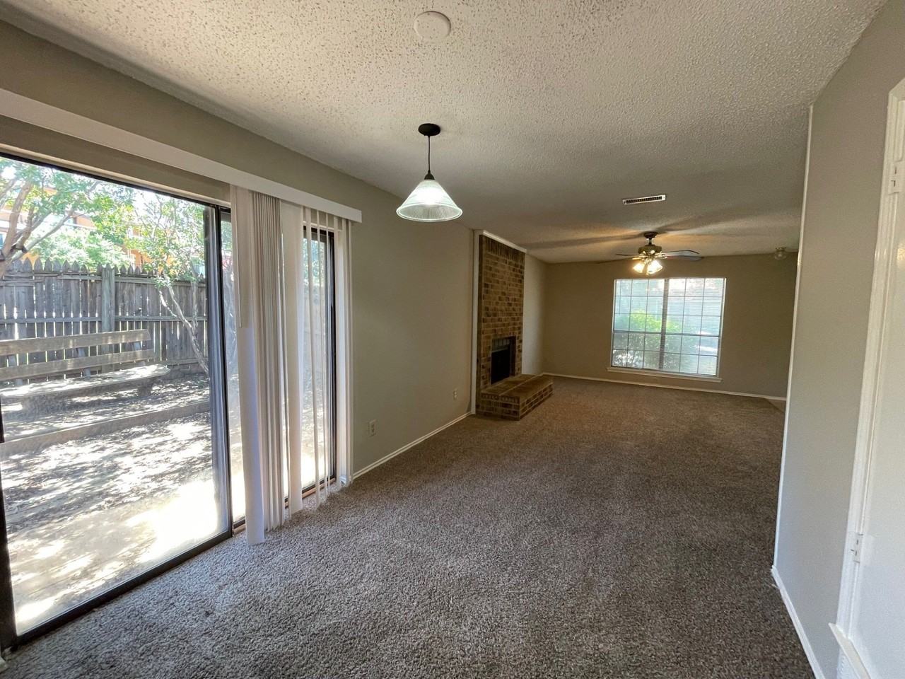 5601 Hearthwood Ct - Photo 5 of 11