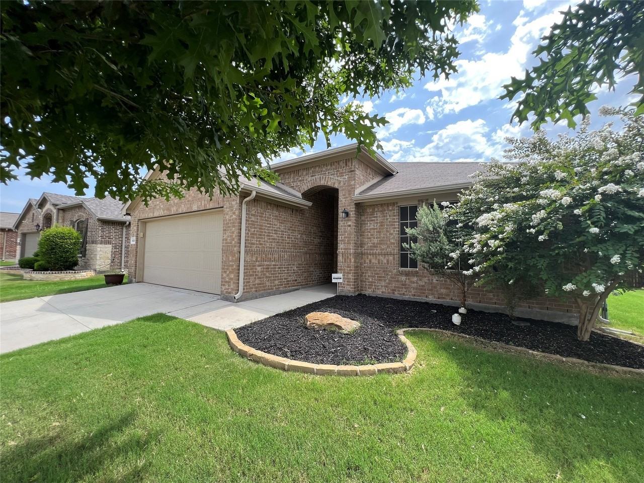 14516 Chino Dr - Photo 3 of 21