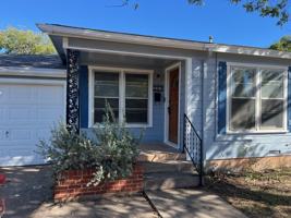 featured image of 909 S Jefferson Dr