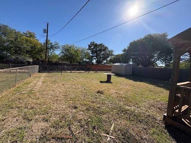 909 S Jefferson Dr - Photo 4 of 4