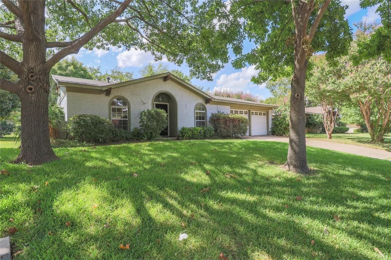 5304 Westhaven Dr - Photo 2 of 24