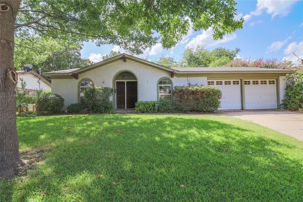 5304 Westhaven Dr - Photo 3 of 24