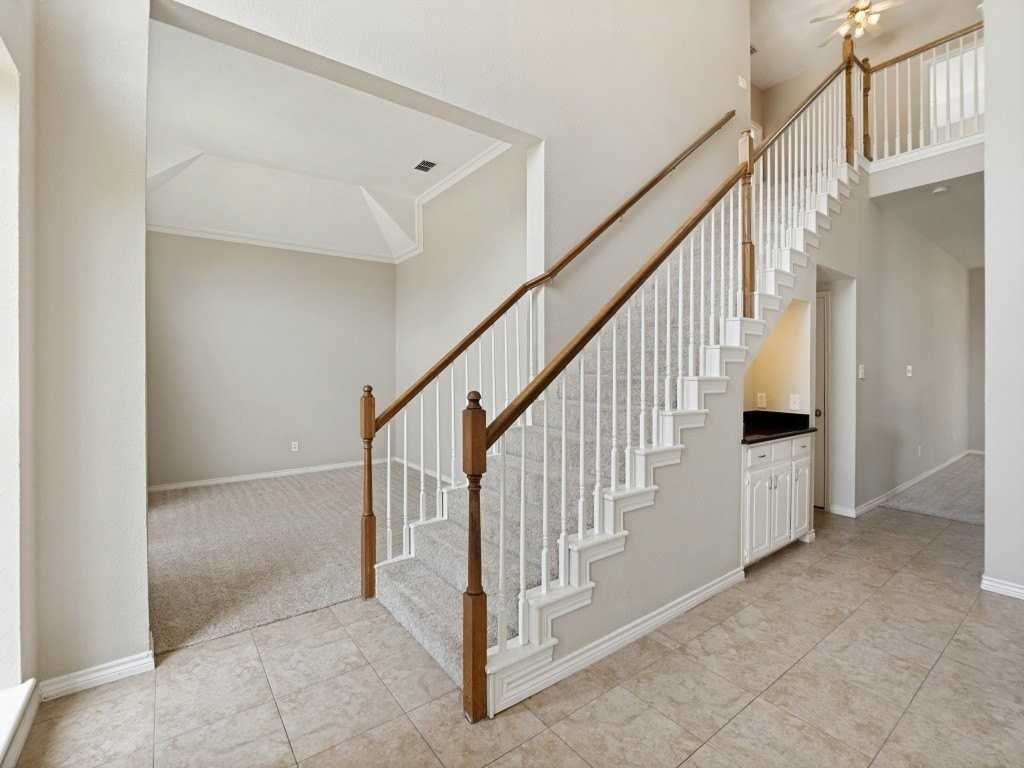 4620 Dusk Meadow Dr - Photo 5 of 38
