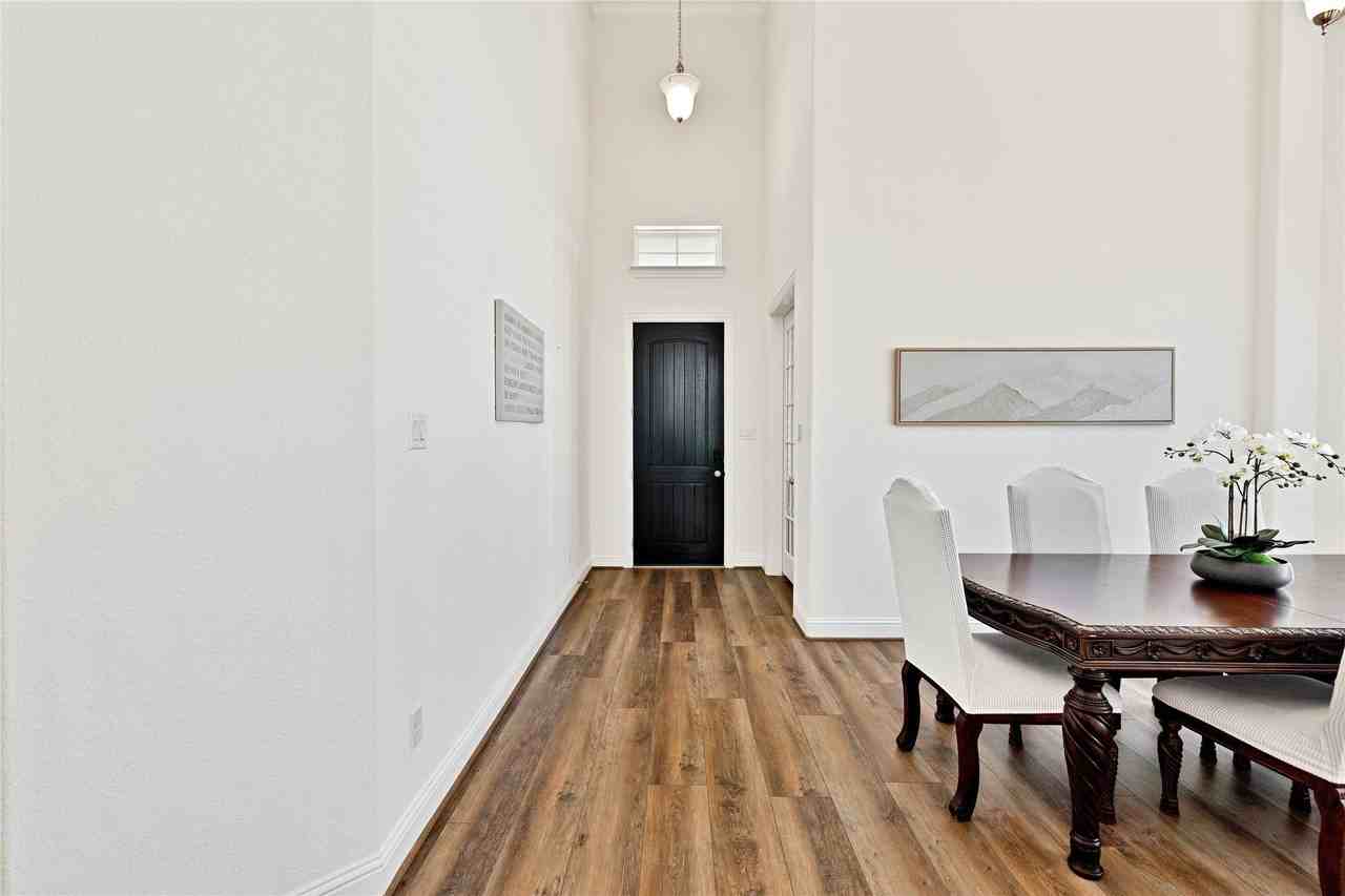 5952 Augustine Rd - Photo 3 of 40