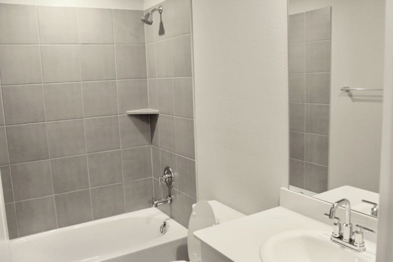 10421 Potawatomi Ln - Photo 7 of 11