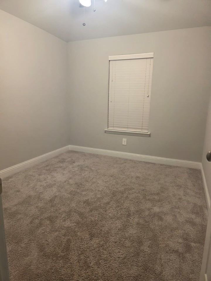 1410 Brindle Dr - Photo 6 of 8