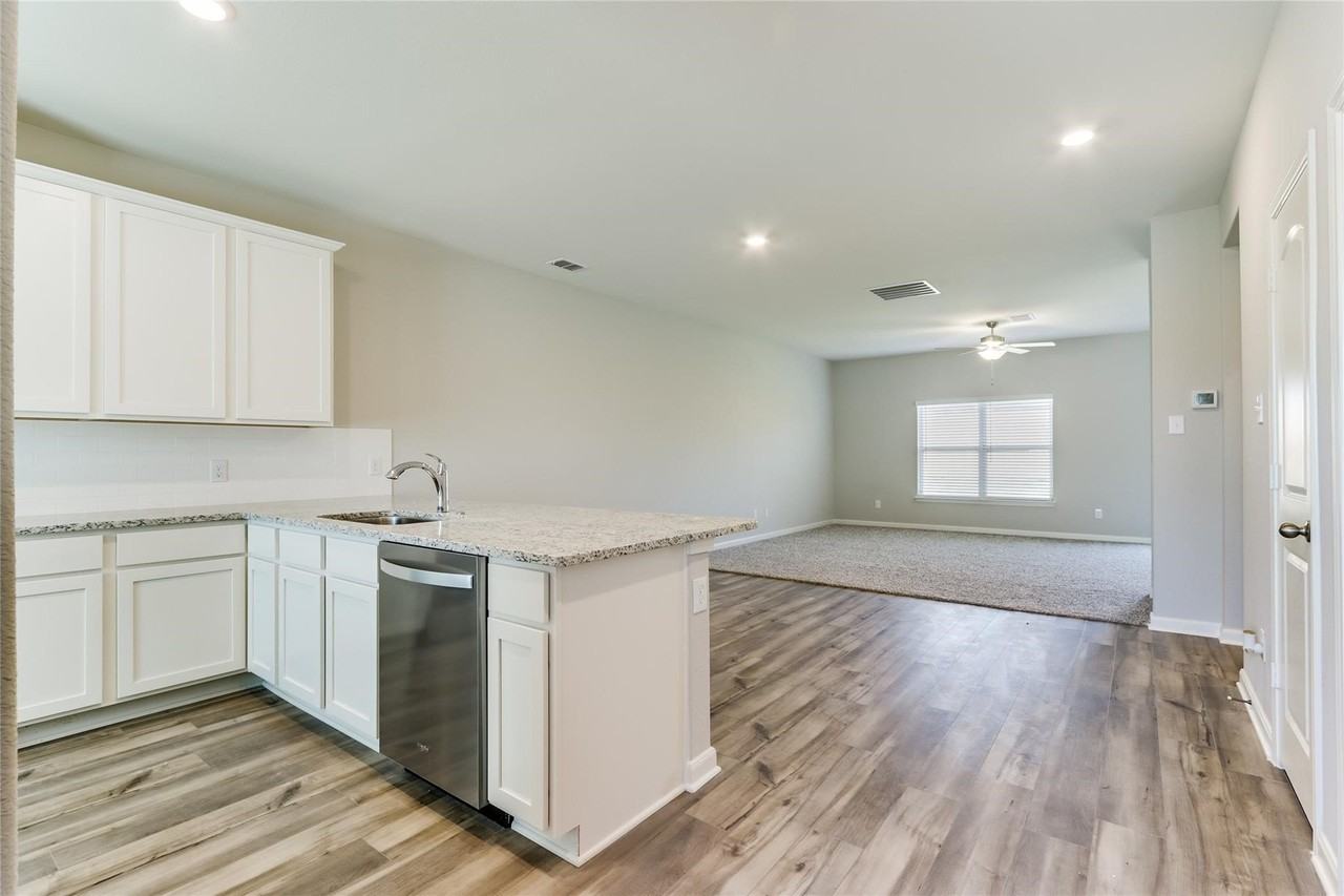 2012 Jeanine Dr - Photo 2 of 26