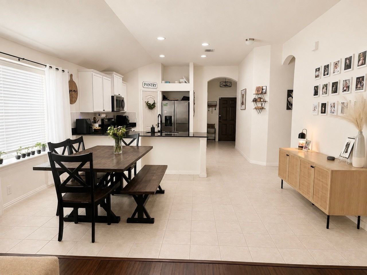 4900 Lemon Grove Dr - Photo 4 of 6