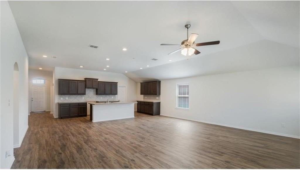 9201 Forbes Mill Trl - Photo 4 of 11