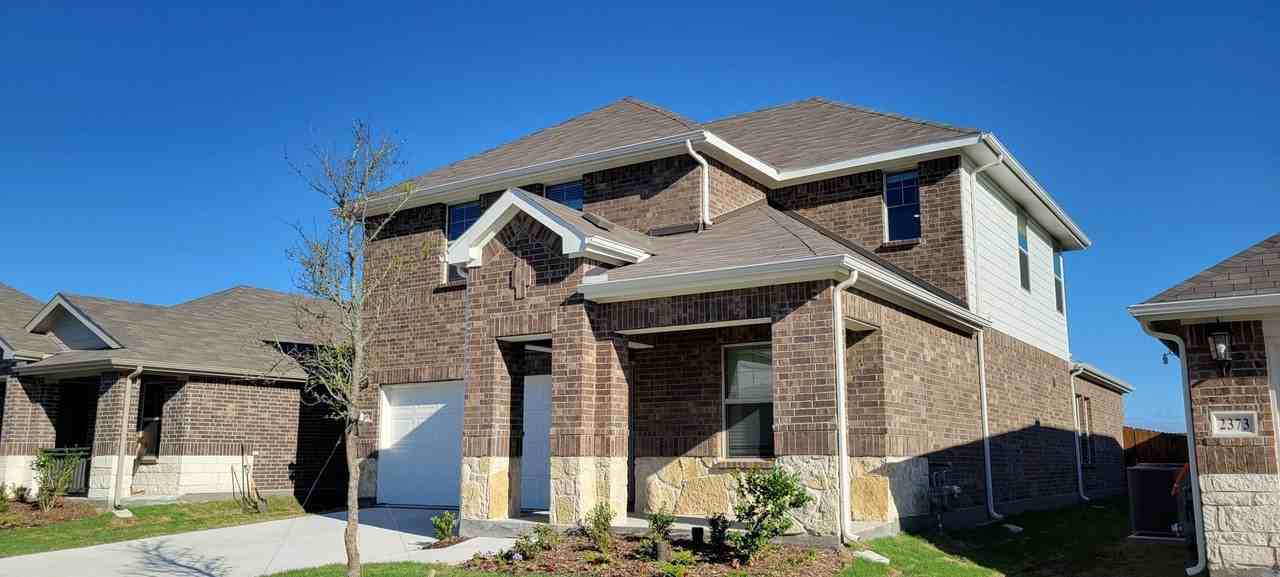 2371 Aspen Hill Dr - Photo 3 of 40