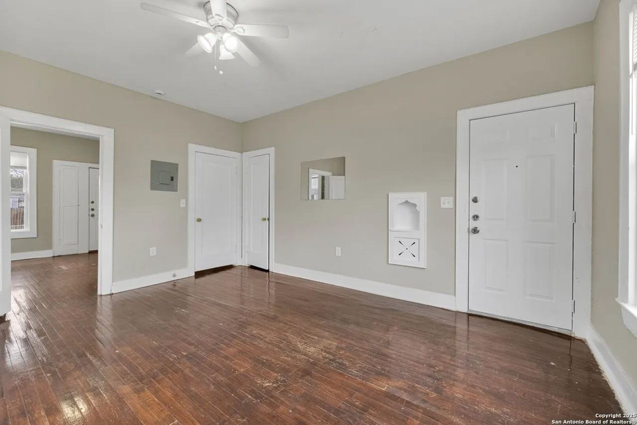 1931 Cincinnati Ave #2 - Photo 3 of 10