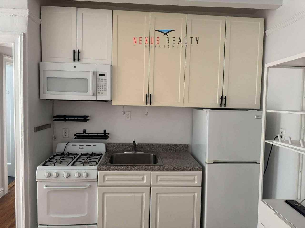 2502 Steinway St #7B - Photo 2 of 8