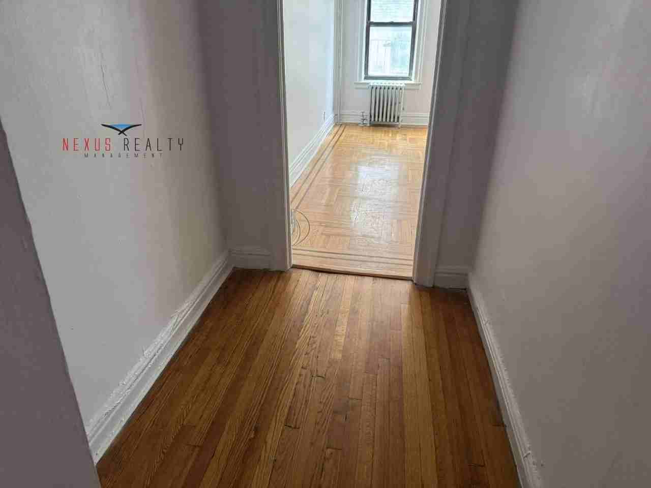 2502 Steinway St #7B - Photo 5 of 8