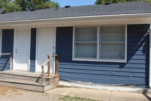 featured image of 137 N 4250th Rd #4