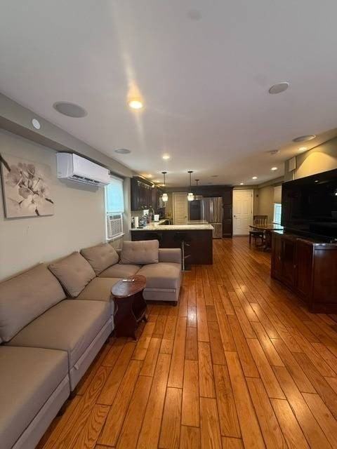 27 Melba Ct - Photo 3 of 17