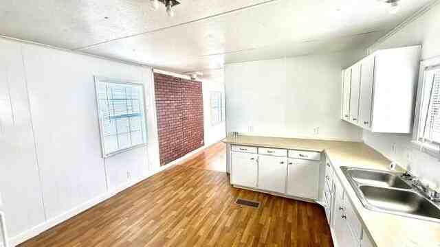 3731 W 12th St - Photo 2 of 7