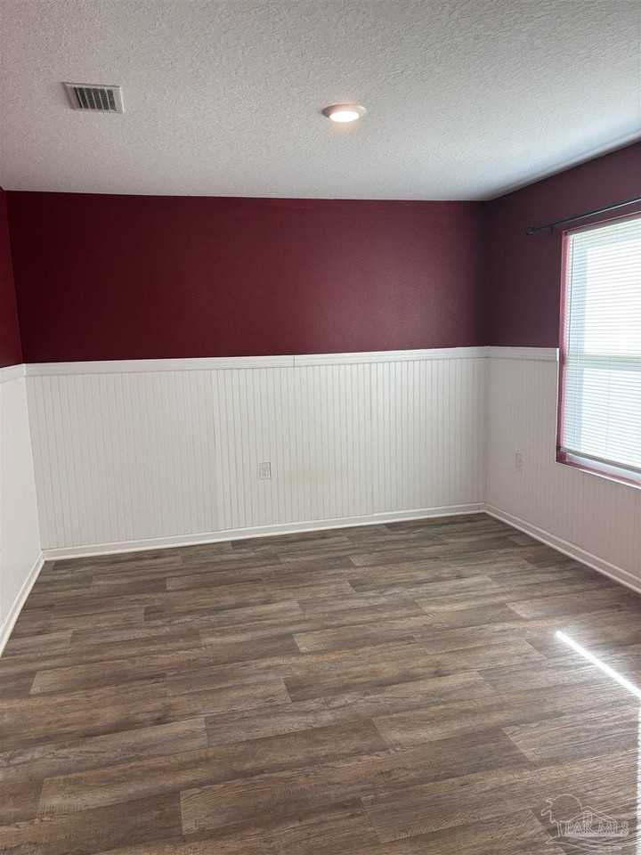 969 Jacobs Way - Photo 4 of 22