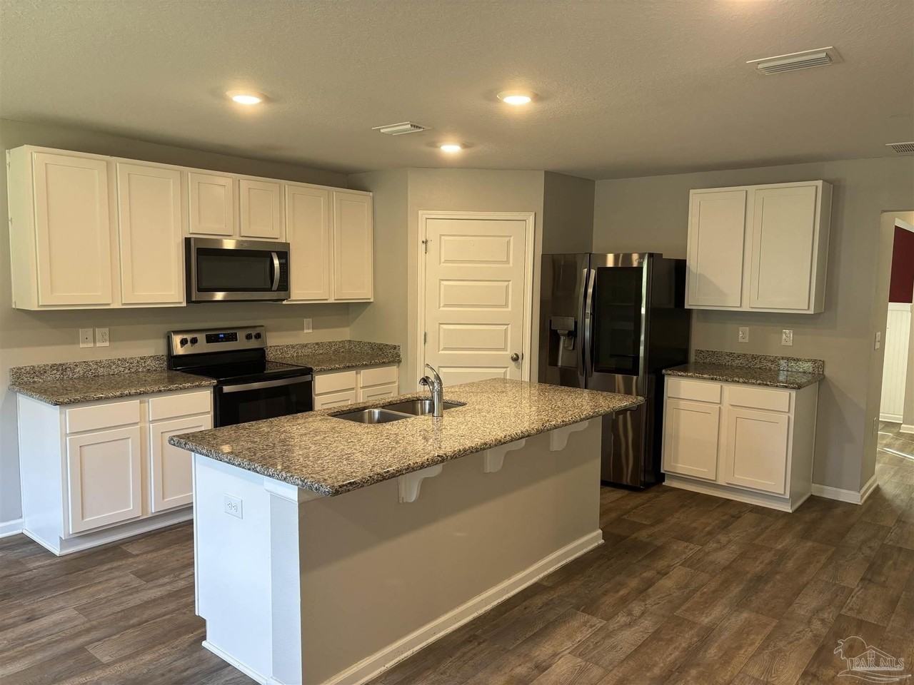 969 Jacobs Way - Photo 6 of 22