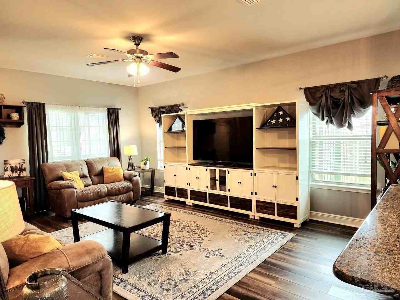 Waterford Ln - Photo 5 of 33