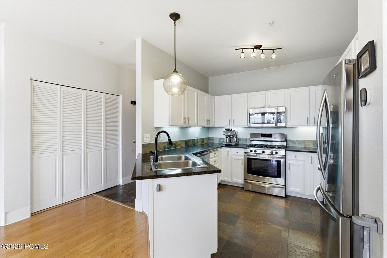 8231 Meadowview Ct #K12 - Photo 3 of 20