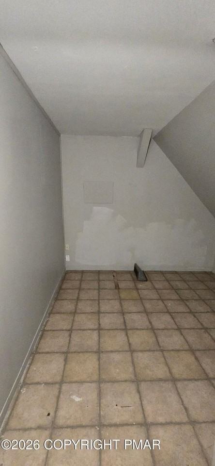 1341 Brislin Rd - Photo 6 of 7