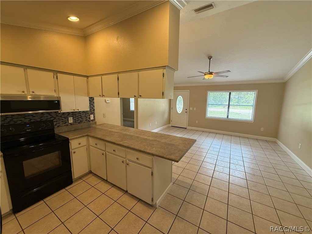 740 N Charles Ave - Photo 7 of 25