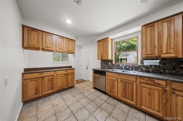 1619 Camden St - Photo 3 of 17