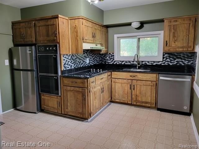 181 Crestfield Ave - Photo 4 of 12