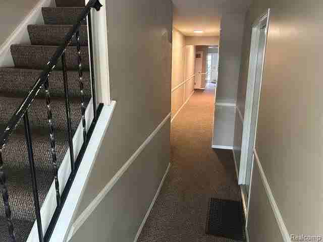 924 Chestnut Hill Dr #A - Photo 4 of 19