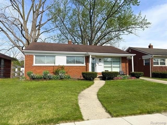 22030 Church St - Photo 3 of 30