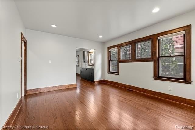 8804 Mason Pl - Photo 3 of 26