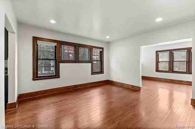 8804 Mason Pl - Photo 7 of 26