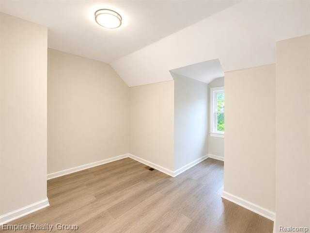 12719 Wade St - Photo 4 of 26