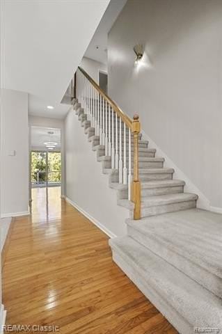 43008 Emerson Way - Photo 4 of 36