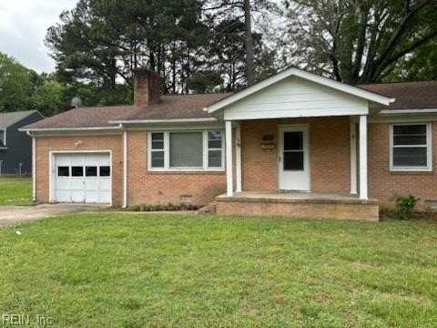 215 Menchville Rd - Photo 3 of 36