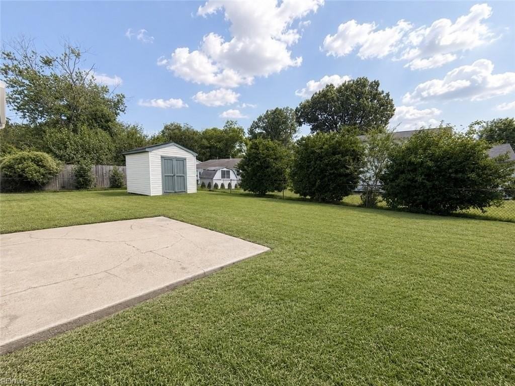 3617 Britt Ter - Photo 2 of 12