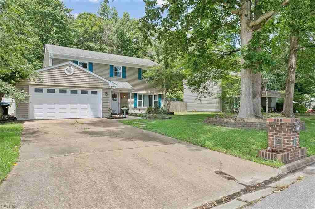 2404 Enchanted Forest Ln - Photo 4 of 47