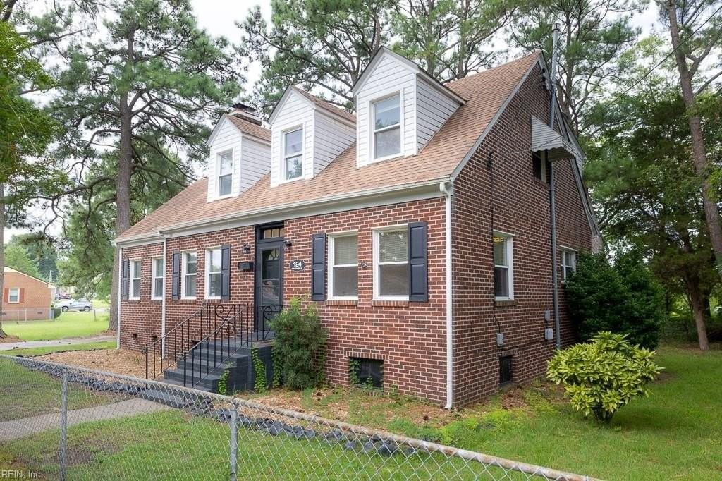 124 Armstrong St - Photo 2 of 30
