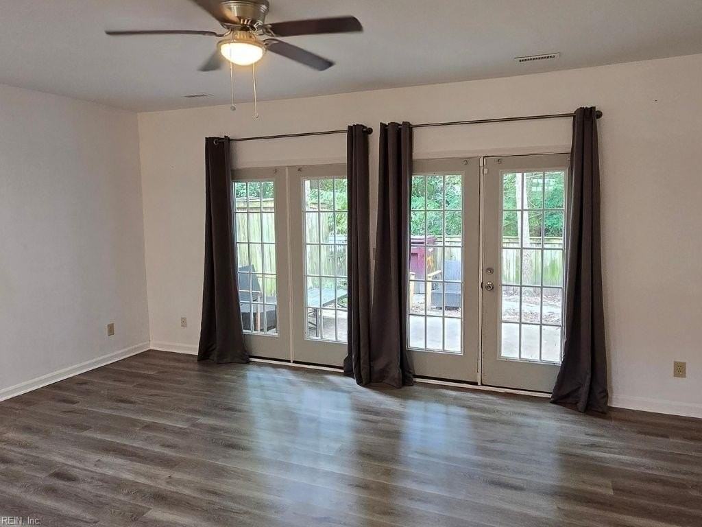 744 S Lake Cir - Photo 5 of 12