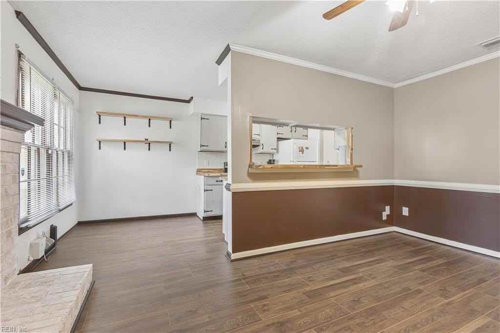 5504 Professor Ct - Photo 7 of 25