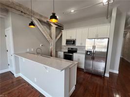 featured image of 208 23rd St #212