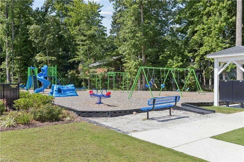 113 Big Woods Dr - Photo 2 of 33