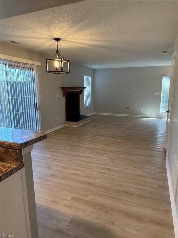 4558 Genoa Cir #SUIT - Photo 5 of 15