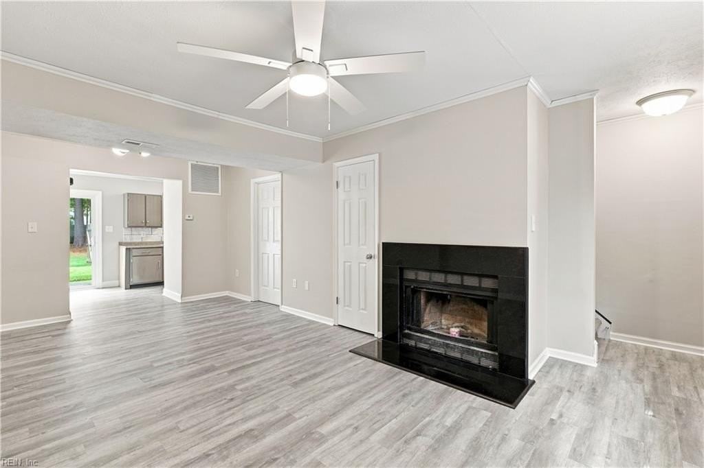 13 Betty Lee Pl - Photo 3 of 17
