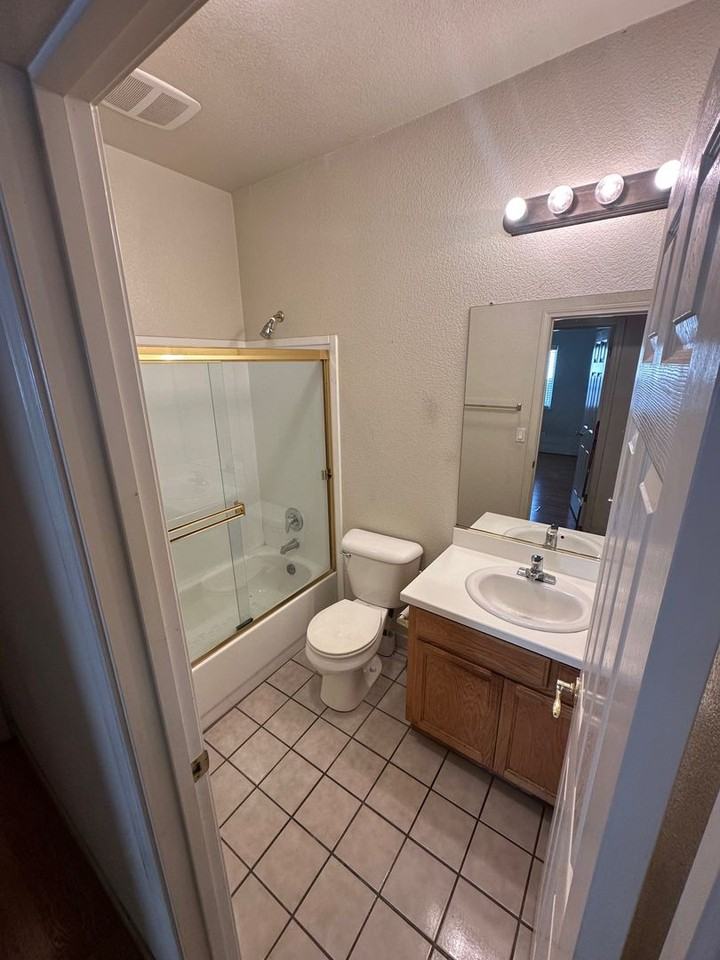3527 Griffith Dr - Photo 7 of 12