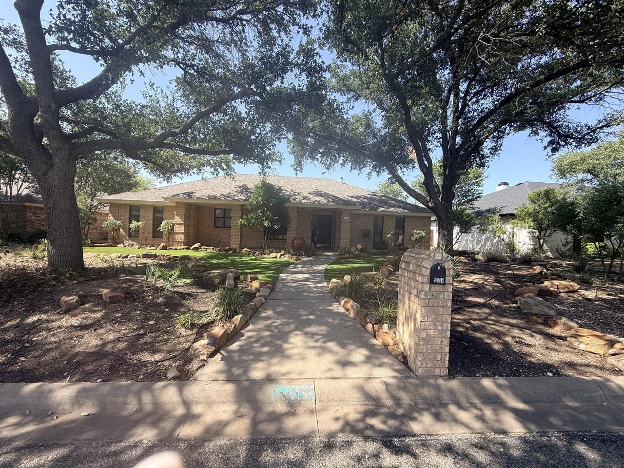 5313 Saddle Ridge Trl - Photo 2 of 31